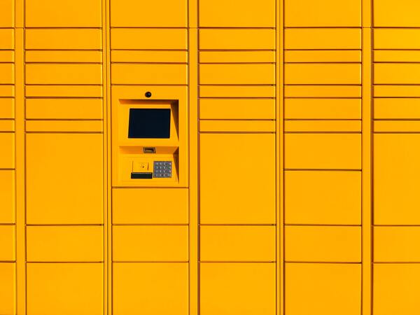 what is a parcel locker